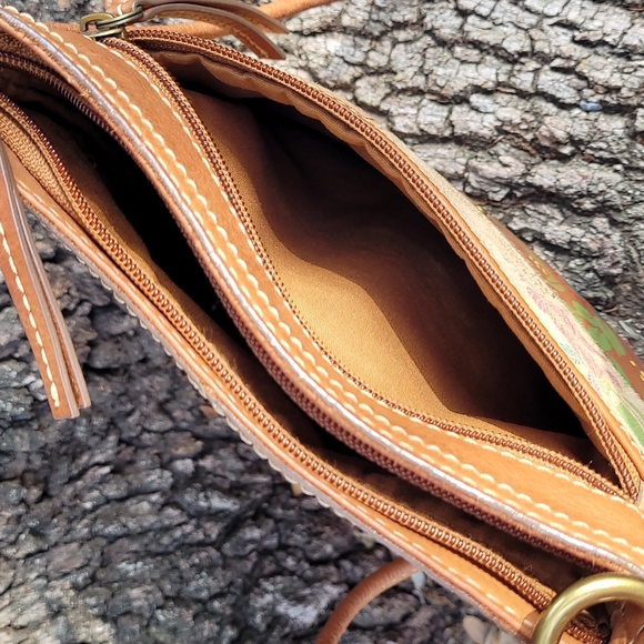 ✨️2 For 20✨️ Fossil Leather Bag - Picture 12 of 12